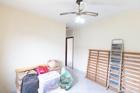 Suíte 2 de casa à venda com 4 quartos, 165m² em Parque Edu Chaves, São Paulo