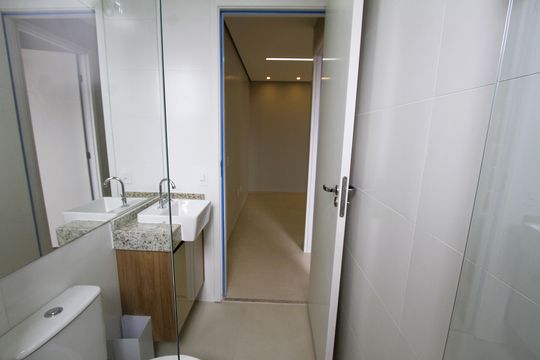 Banheiro Social de apartamento para alugar com 2 quartos, 65m² em Gutierrez, Belo Horizonte