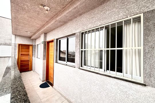 Corredor de apartamento à venda com 2 quartos, 38m² em Parque Paineiras, São Paulo