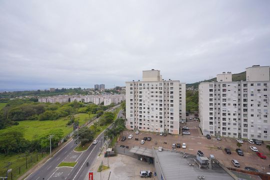 Quarto 1 - vista de apartamento para alugar com 2 quartos, 44m² em Morro Santana, Porto Alegre