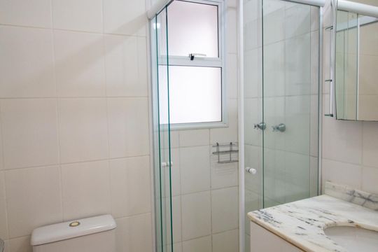 Banheiro de apartamento para alugar com 3 quartos, 68m² em Parque Campolim, Sorocaba