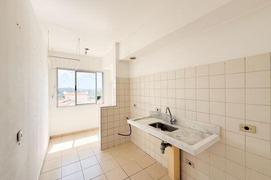Cozinha de apartamento para alugar com 2 quartos, 53m² em Jardim Ipanema, São Paulo