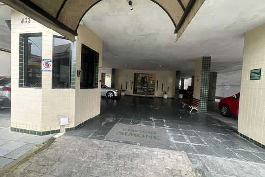 Garagem de apartamento para alugar com 4 quartos, 150m² em Centro, São Vicente