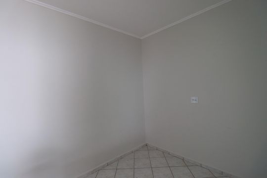 Sala 1 de casa para alugar com 4 quartos, 200m² em Jardim Sao Jose, Ribeirão Preto
