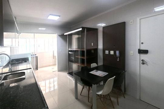 Cozinha de apartamento para alugar com 3 quartos, 200m² em Ponta da Praia, Santos