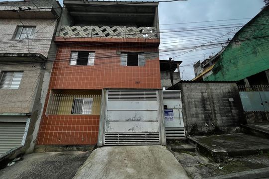 Fachada de casa para alugar com 2 quartos, 120m² em Jardim Aurea, São Paulo