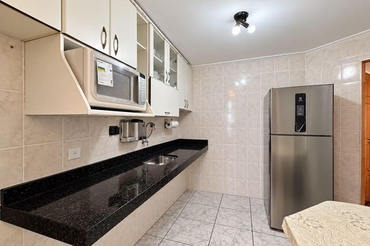 Cozinha de apartamento à venda com 2 quartos, 55m² em Bandeiras, Osasco