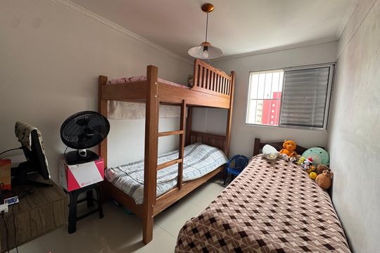 Apartamento à venda com 2 quartos, 55m² em Bandeiras, Osasco