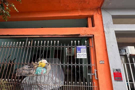 Fachada de casa para alugar com 2 quartos, 55m² em Jardim do Engenho, Cotia