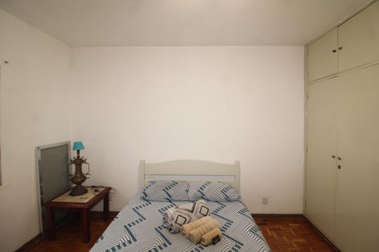 Quarto 1 de apartamento para alugar com 2 quartos, 62m² em Jardim São Paulo, São Paulo