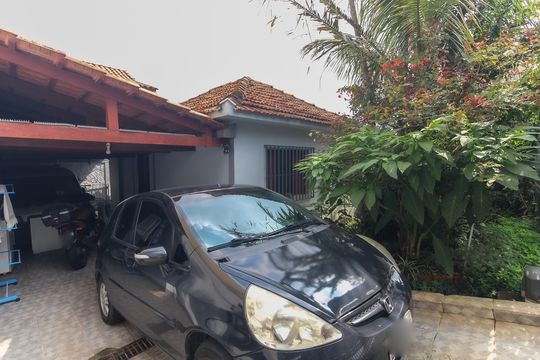 Garagem de casa à venda com 4 quartos, 132m² em Cidade São Miguel, São Paulo
