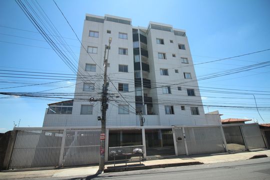 Fachada de apartamento à venda com 3 quartos, 207m² em Riacho das Pedras, Contagem
