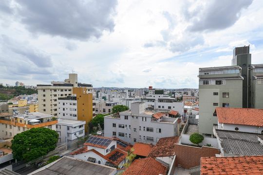 Vista de apartamento para alugar com 3 quartos, 134m² em Cidade Nova, Belo Horizonte