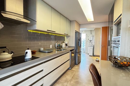 Cozinha de apartamento à venda com 4 quartos, 140m² em Jardim, Santo André