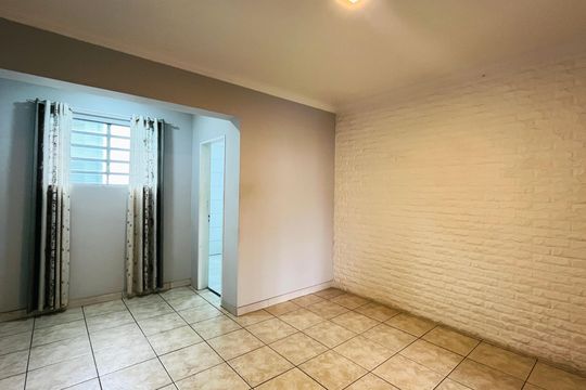 Casa para alugar com 1 quarto, 40m² em Fazenda Santa Cândida, Campinas