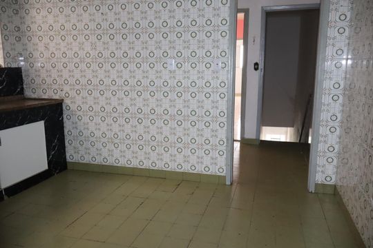 Cozinha de casa para alugar com 2 quartos, 75m² em Vila Ivg, São Paulo