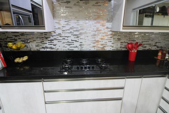 Cozinha de casa à venda com 4 quartos, 140m² em Engenheiro Goulart, São Paulo