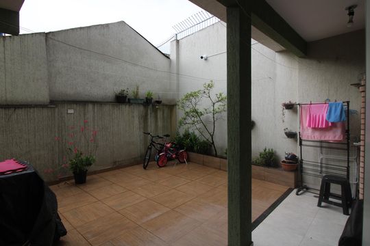 Quintal de casa à venda com 4 quartos, 140m² em Engenheiro Goulart, São Paulo