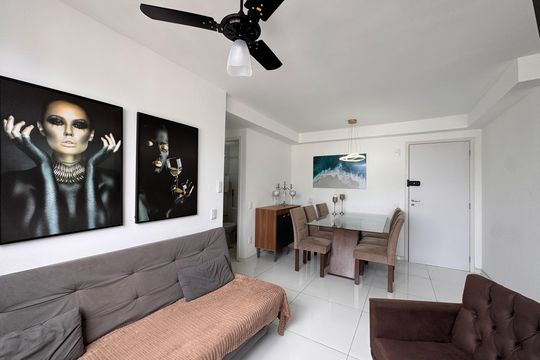 Sala de apartamento para alugar com 2 quartos, 56m² em Barra Olímpica, Rio de Janeiro
