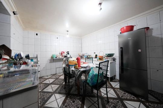 Cozinha de casa à venda com 4 quartos, 229m² em Jardim Gonzaga, São Paulo