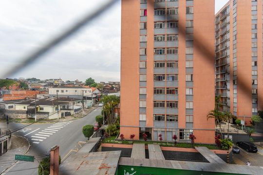 Vista do quarto 1  de apartamento para alugar com 2 quartos, 58m² em Taboão, Diadema