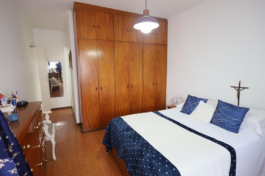 Suíte 1 de casa à venda com 4 quartos, 232m² em Quitaúna, Osasco
