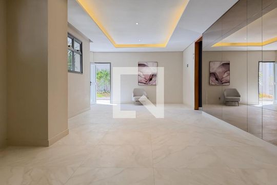 Hall de entrada de apartamento à venda com 2 quartos, 67m² em Ipiranga, São Paulo