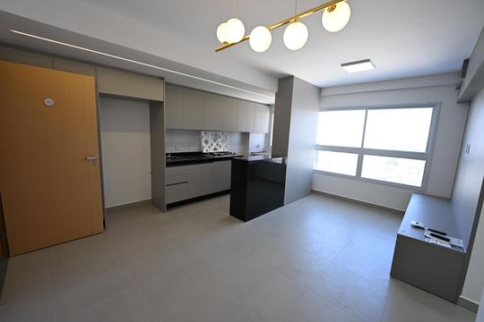 Apartamento para alugar com 2 quartos, 74m² em Setor Bueno, Goiânia
