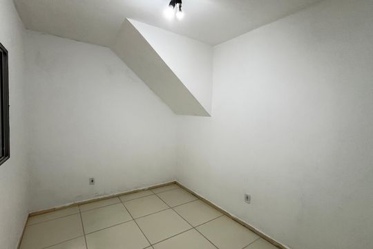 Quarto 1 de casa para alugar com 2 quartos, 67m² em Parque das Nações, Santo André