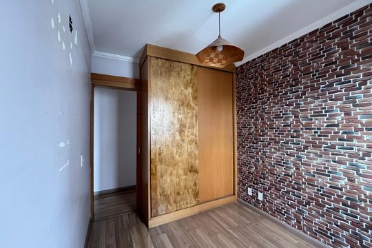 Quarto 1 - Armários de apartamento para alugar com 2 quartos, 44m² em Vila Cruz das Almas, São Paulo