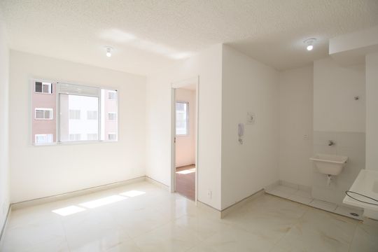 Sala de apartamento para alugar com 2 quartos, 34m² em Vila Prel, São Paulo