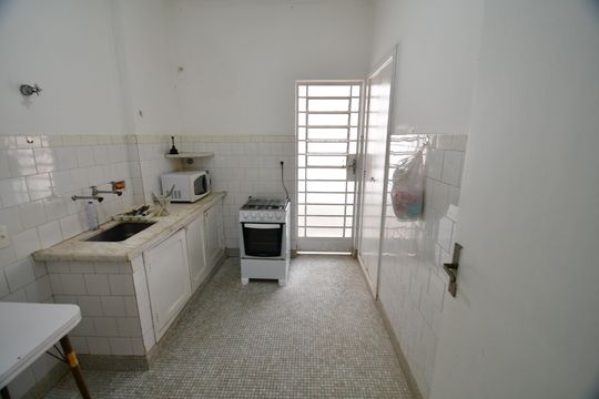 Cozinha de apartamento para alugar com 1 quarto, 77m² em Centro, Campinas