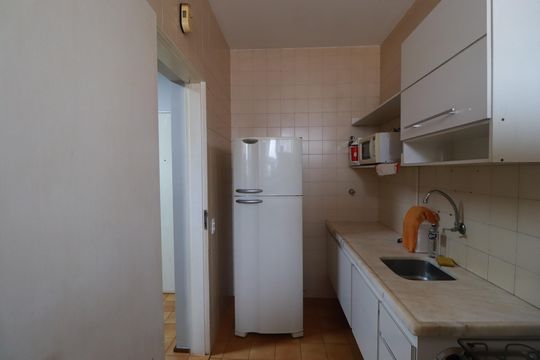 Cozinha  de apartamento para alugar com 1 quarto, 40m² em Centro, Ribeirão Preto