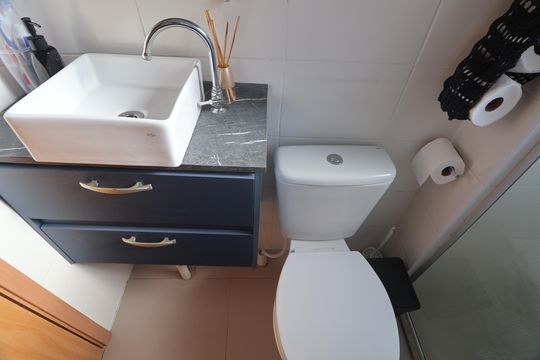 Banheiro de apartamento para alugar com 2 quartos, 43m² em São José, Canoas