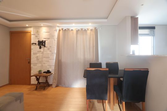 Sala 1 de apartamento para alugar com 2 quartos, 43m² em São José, Canoas