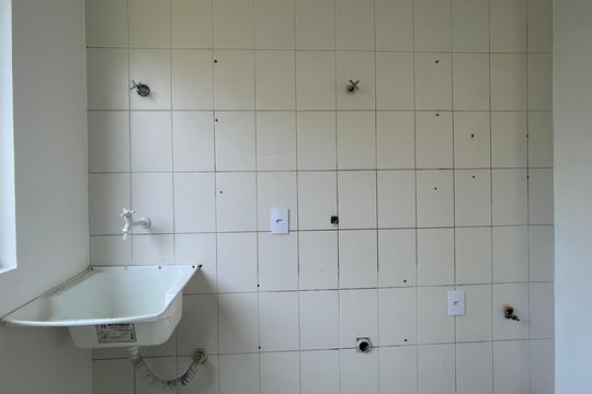 Área de Serviço de apartamento para alugar com 2 quartos, 48m² em Bom Viver, São José