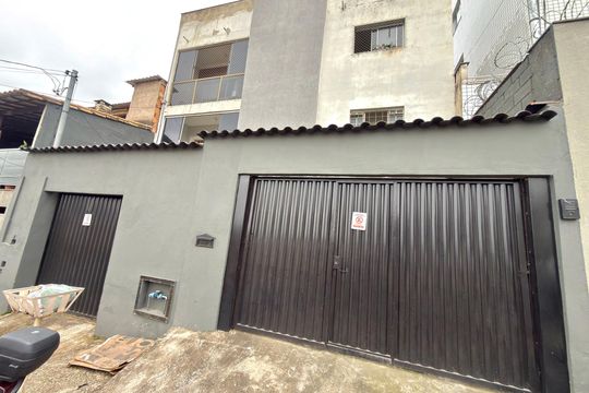 Fachada de casa para alugar com 3 quartos, 100m² em Morro do Confisco, Contagem