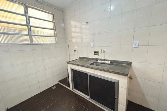 Cozinha de apartamento à venda com 2 quartos, 50m² em Vila Valqueire, Rio de Janeiro