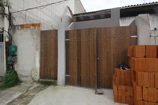 Fachada de casa de condomínio para alugar com 2 quartos, 81m² em Jacarepaguá, Rio de Janeiro