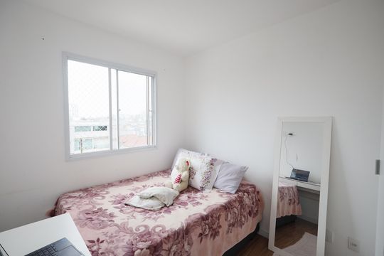 Quarto 2 de apartamento à venda com 2 quartos, 39m² em Parque Vitoria, São Paulo