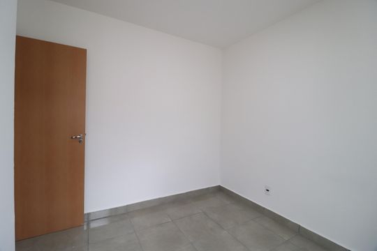 Quarto 1 de apartamento para alugar com 2 quartos, 48m² em Jardim Patricia, Uberlândia