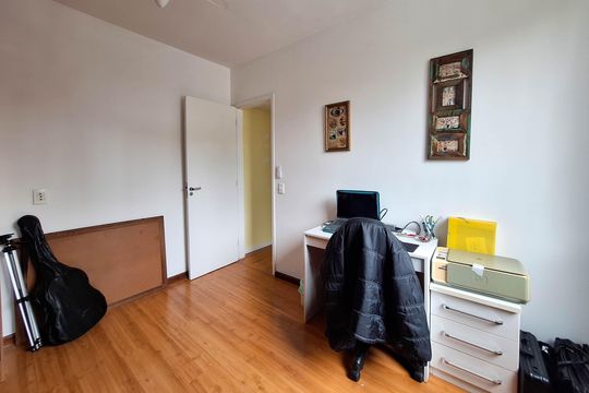 Quarto 1 de apartamento para alugar com 2 quartos, 75m² em Icaraí, Niterói