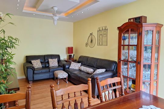 Sala de apartamento para alugar com 2 quartos, 75m² em Icaraí, Niterói