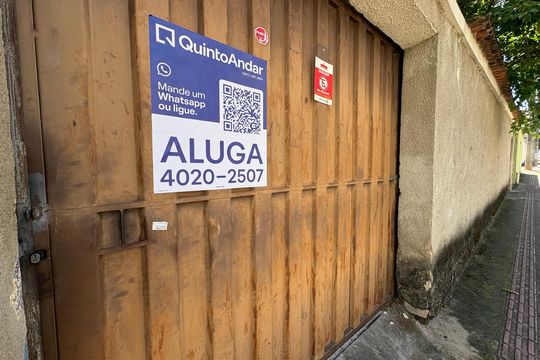 Instalação de placa 5A: foto 3 de casa para alugar com 3 quartos, 50m² em Alto Caiçaras, Belo Horizonte