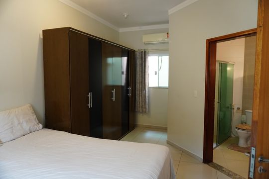 Quarto 2 - Suíte de casa para alugar com 3 quartos, 201m² em Parque Universitario, Americana