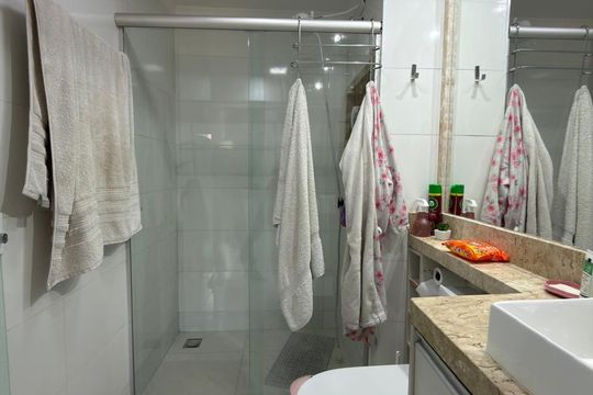 Apartamento à venda com 2 quartos, 56m² em Qn 14f, Brasília