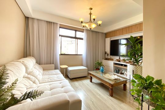 Apartamento à venda com 3 quartos, 200m² em Sion, Belo Horizonte