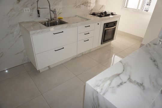 Apartamento para alugar com 3 quartos, 120m² em Jardim Branca Flor, Embu das Artes
