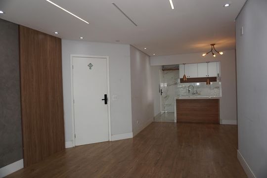 Apartamento para alugar com 3 quartos, 120m² em Jardim Branca Flor, Embu das Artes