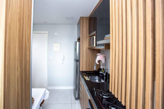Cozinha de apartamento à venda com 2 quartos, 43m² em Piraporinha, Diadema